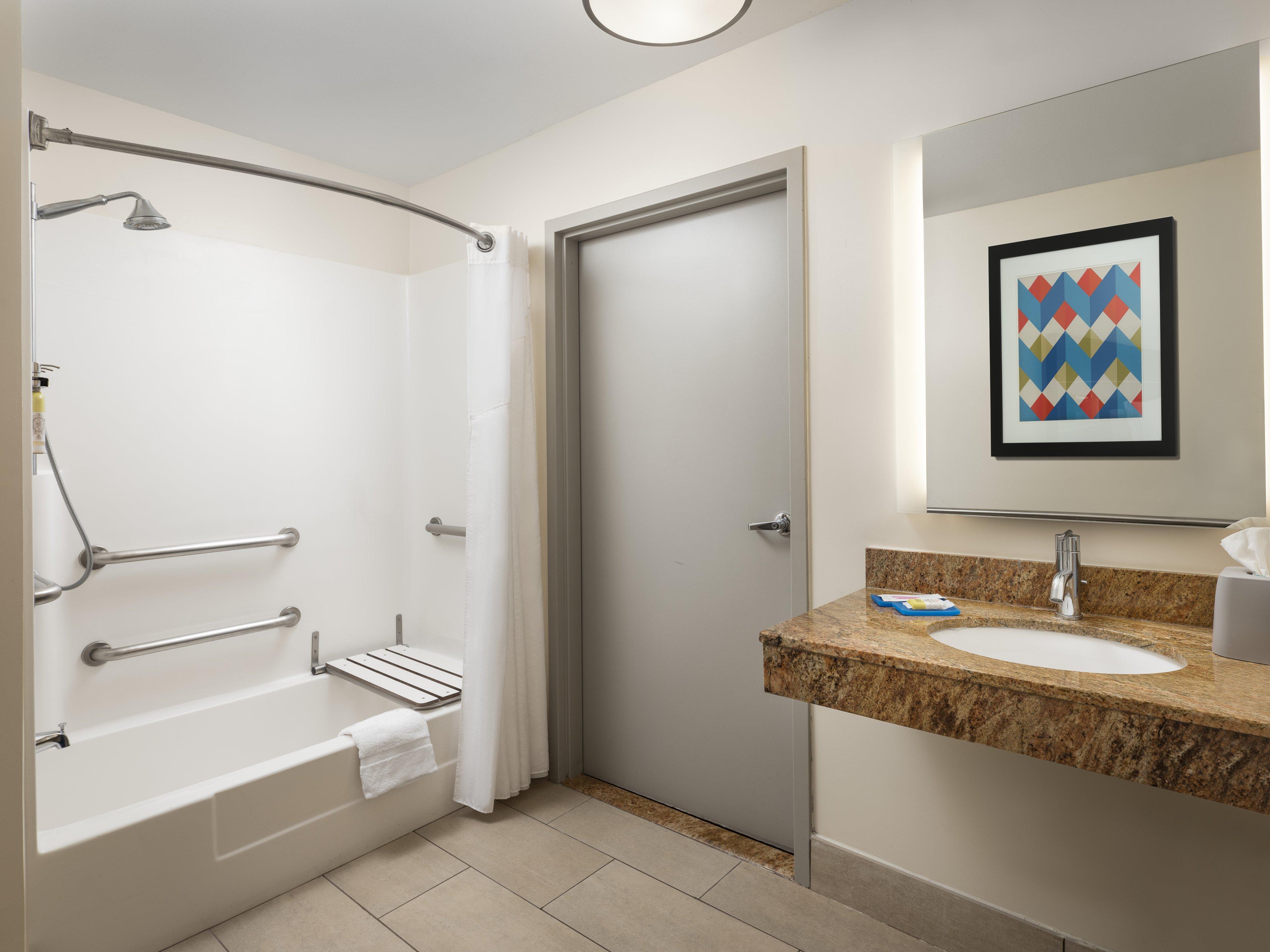 Holiday Inn Express Hotel & Suites Belmont By Ihg Екстериор снимка